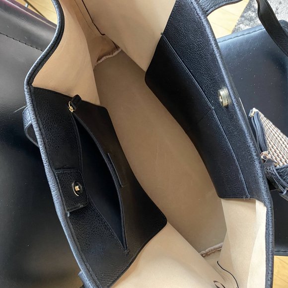 Neiman Marcus Shoulder Bag - Picture 4 of 4